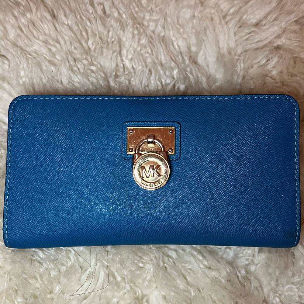 Michael Kors Hamilton Wallet in Turquoise